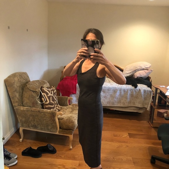 Dress - Picture 4 of 6